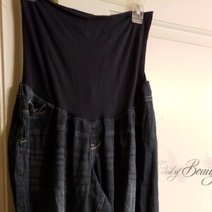 Maternity jeans